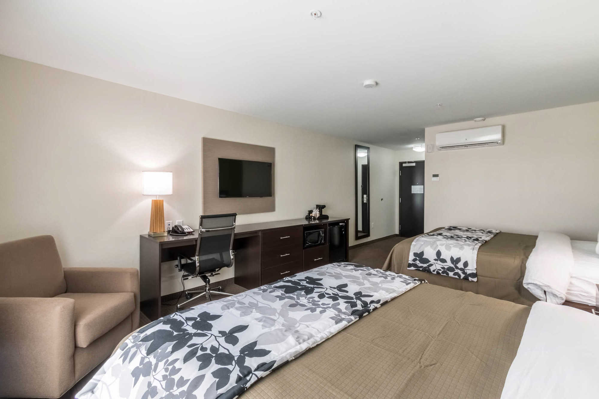 Sleep Inn & Suites Колледж-Стейшен Номер фото